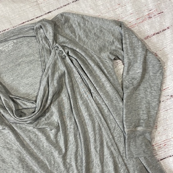 Beyond Yoga 3 Button Convertible Cardigan Cloud Drape Modal Blend - Picture 6 of 11